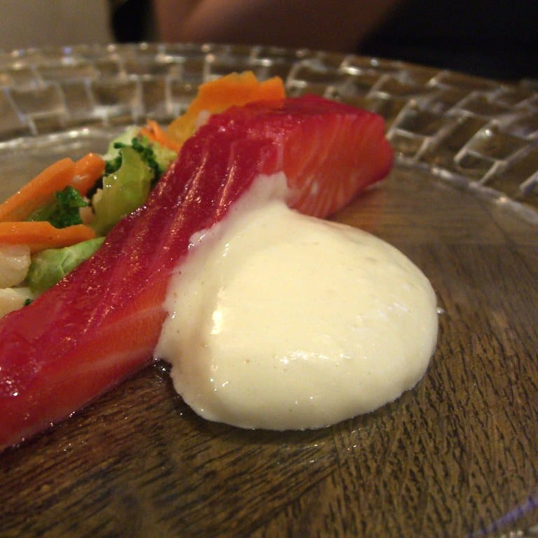 Filet de poisson et légumes croquants